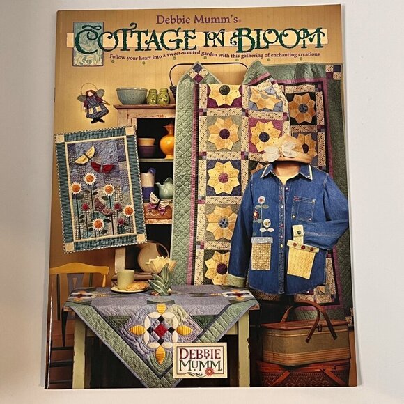 Four Vintage Debbie Mumm Quilting Books - Picture 8 of 9